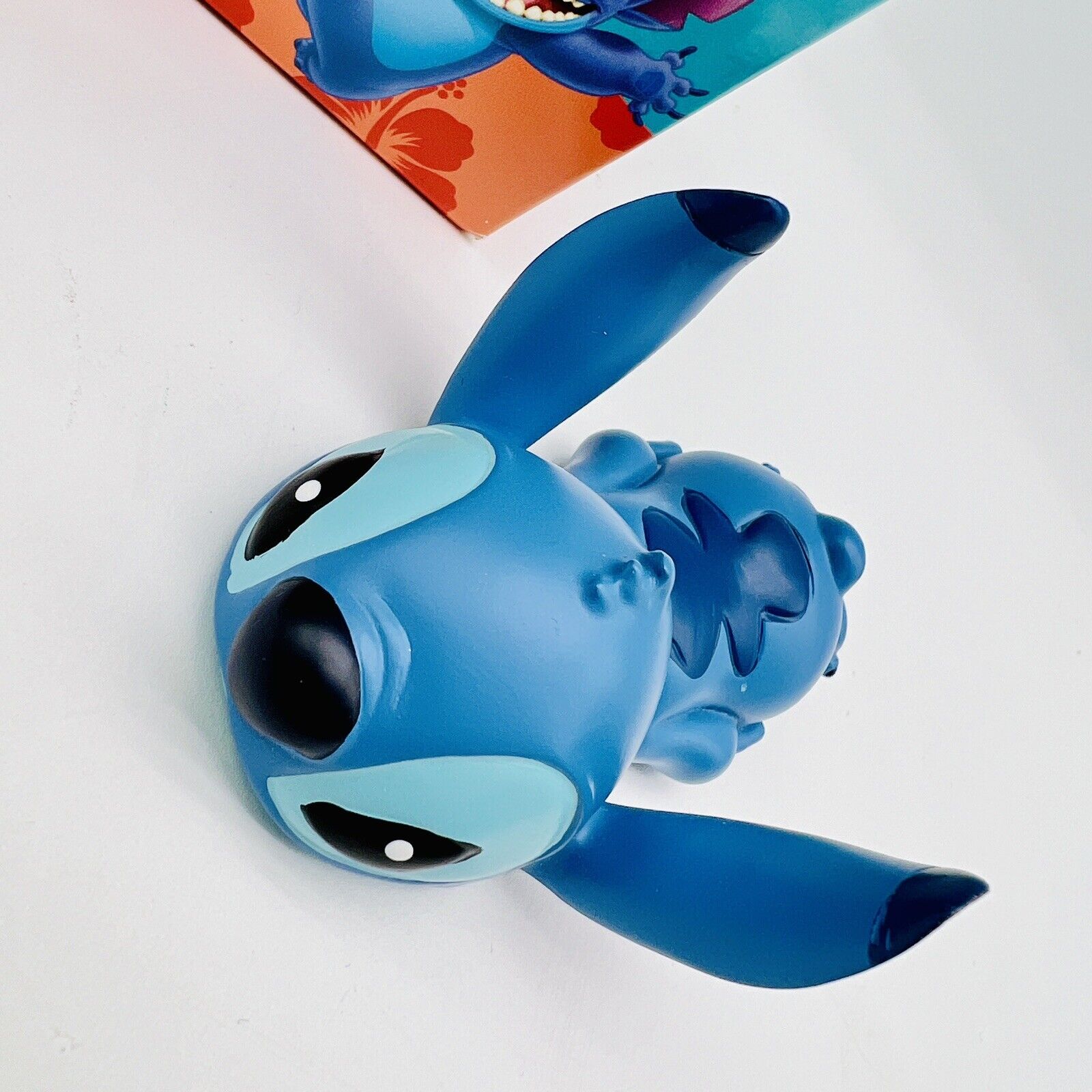 Disney Showcase Stitch Laying Down Enesco Figurine 6002189
