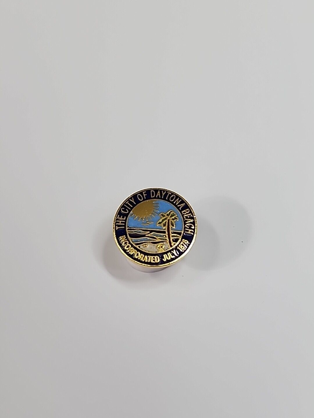 The City Of Daytona Beach Incorporated July 1876 Lapel Pin Very Small Size 