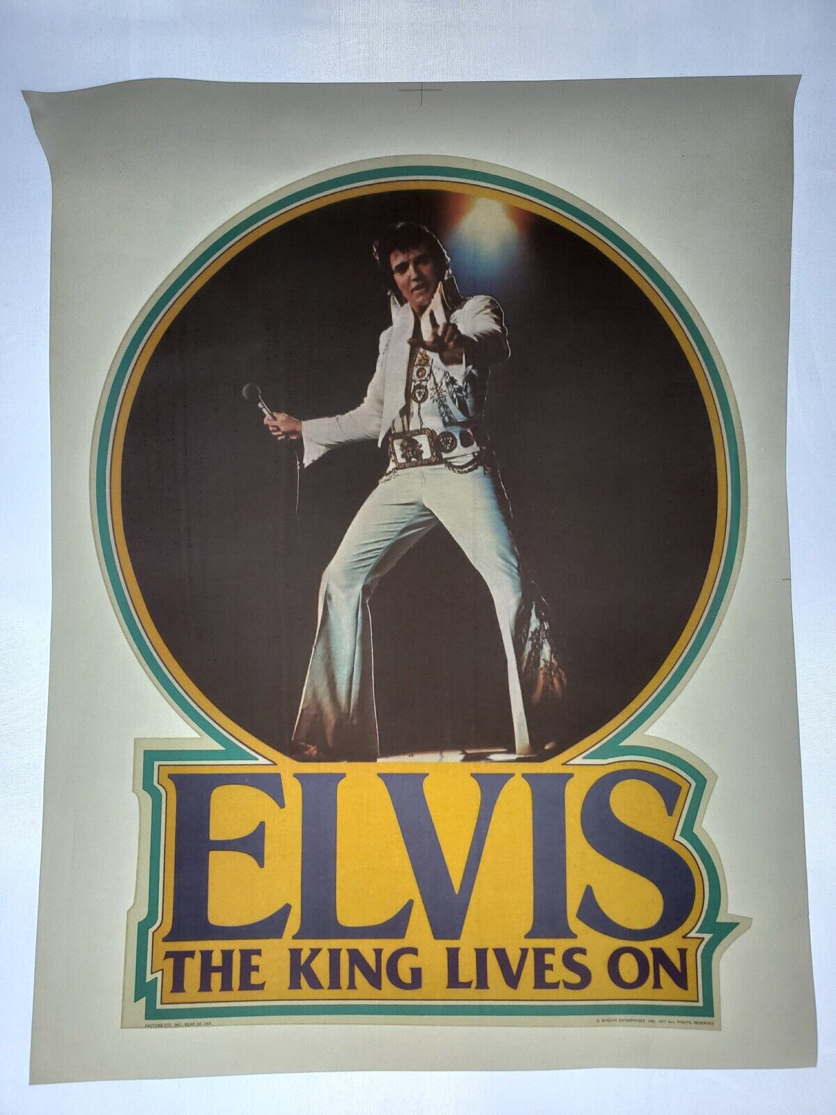 Vintage 1977 Elvis Presley The King Lives On T-shirt heat transfer screen print