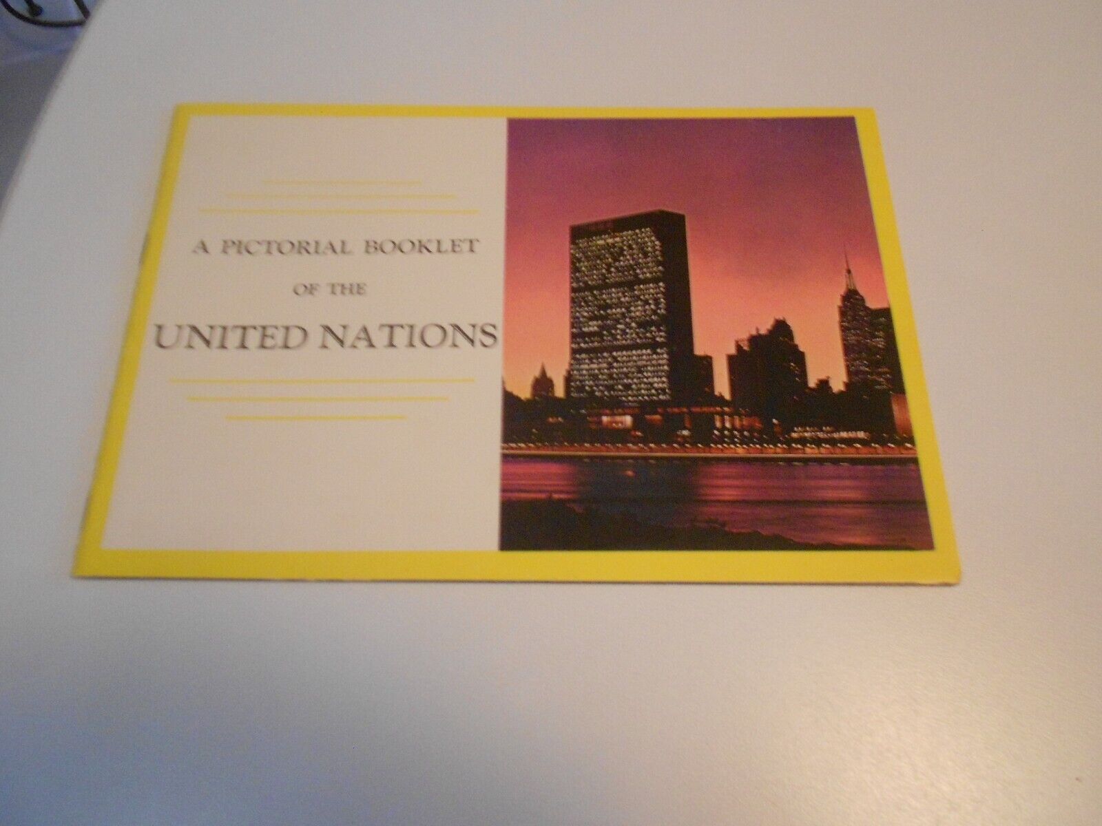 vintage united nations 1960\'s pictorial booklet vg++ condition