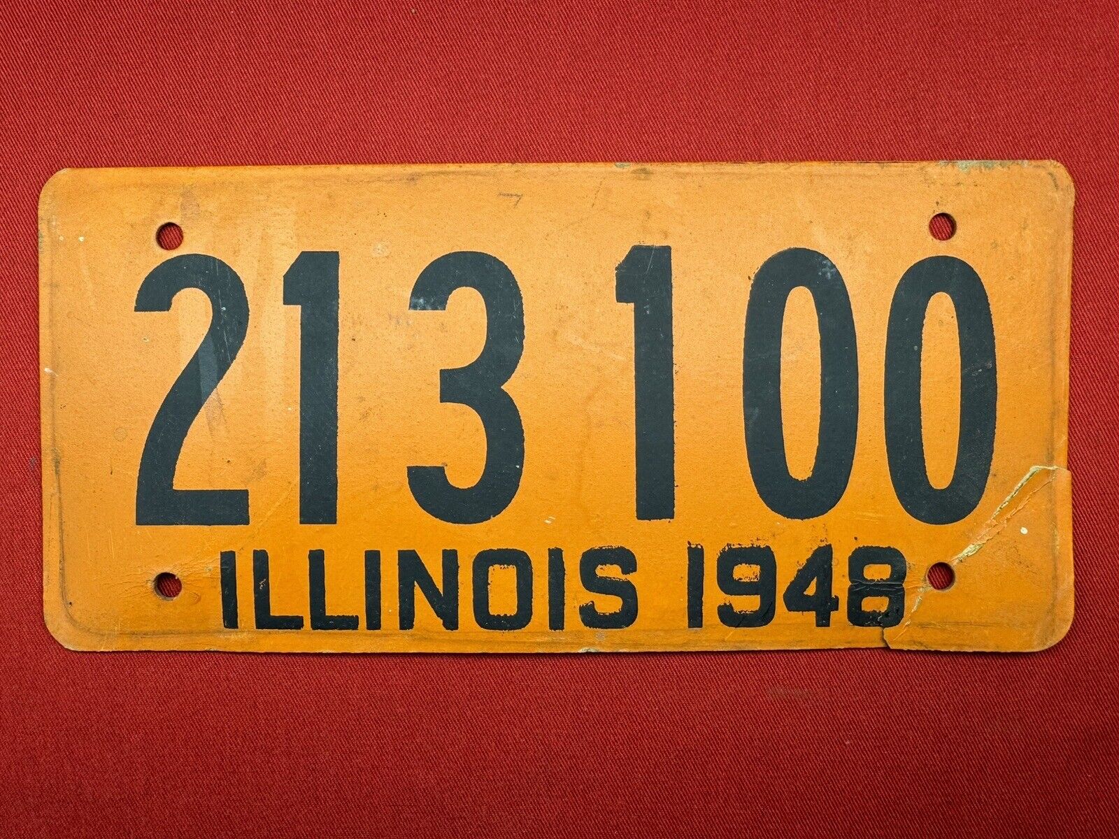 1948 Illinois Post WW2 era Fiberboard Automobile License Plate