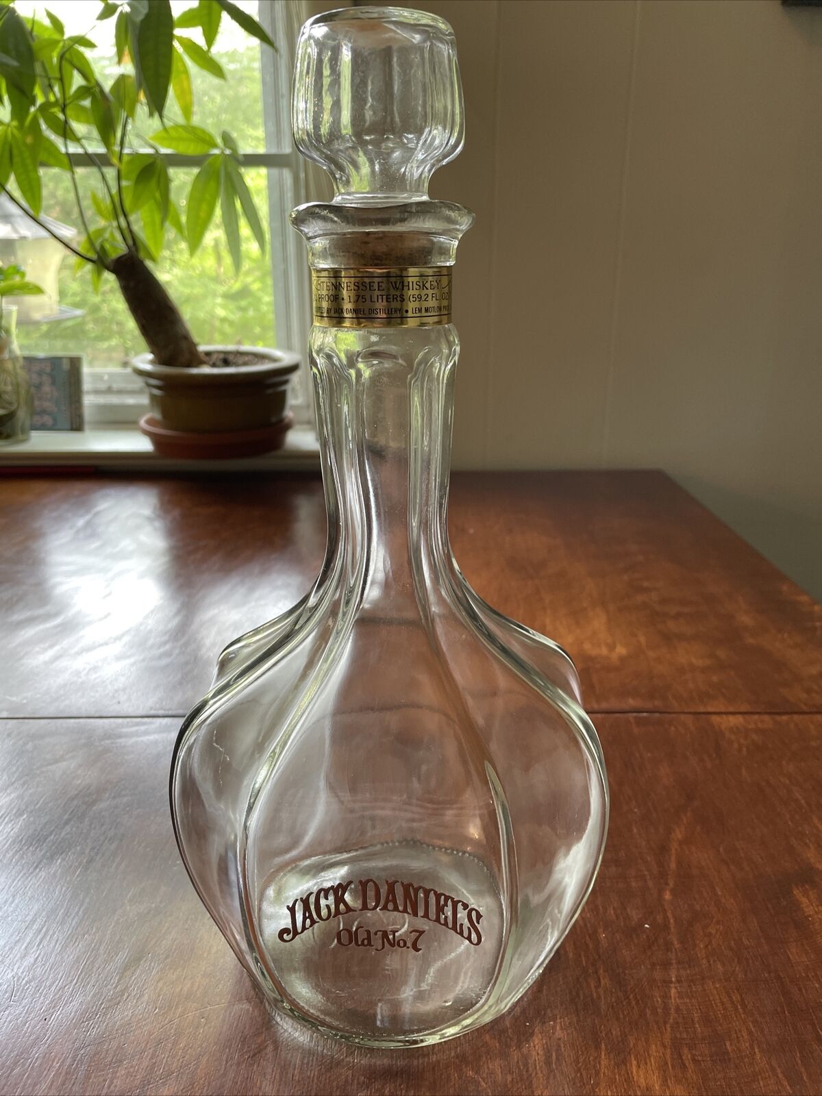 Vintage Jack Daniels Old No 7 1.75 Liters Whiskey Decanter Bottle w/Cork Stopper