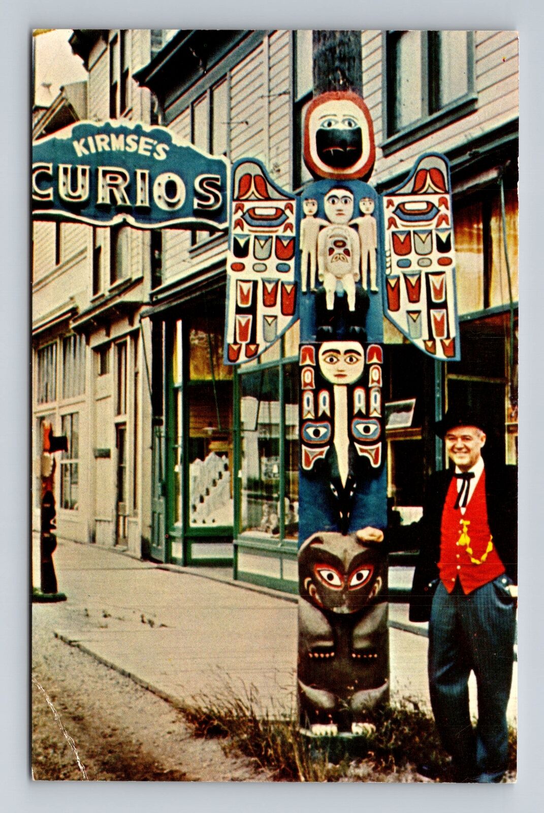 Skagway AK-Alaska, Kirmse's Curio Store Large Gold Nugget Chain Vintage Postcard