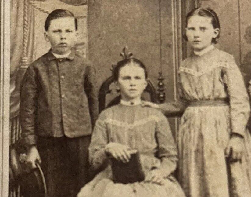 CDV Studio Photo Of Three Victorian Era Childrencrica 1880\'s