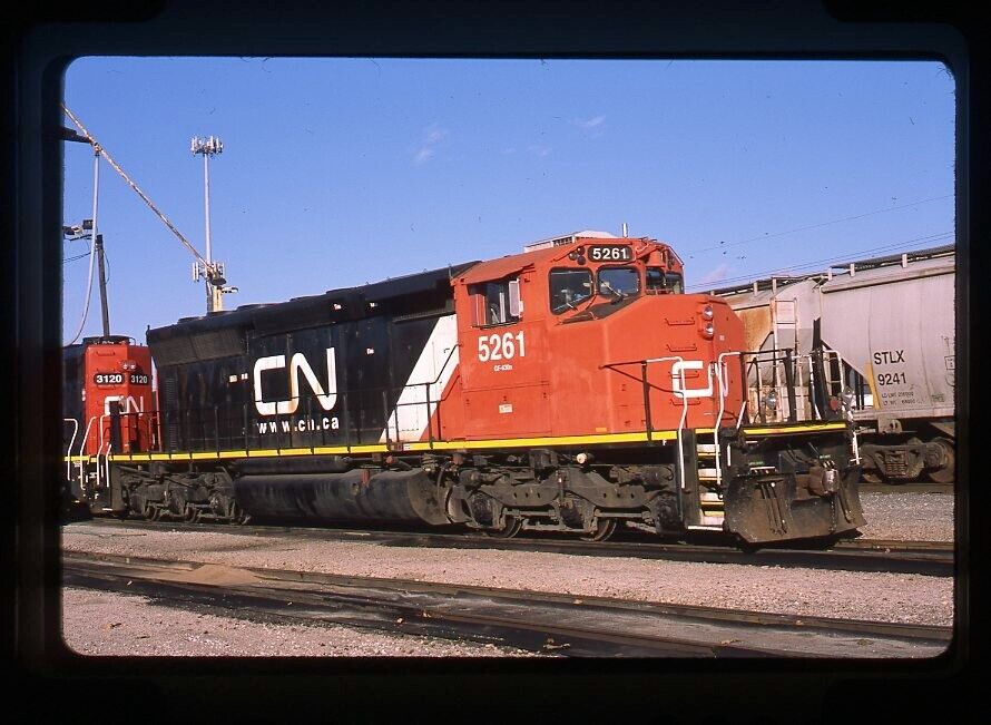Original Railroad Slide CN Canadian National 5261 SD40-2W at Decatur, IL