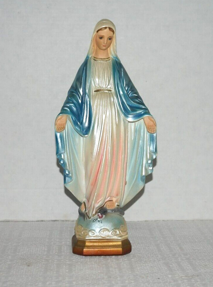Vintage Virgin Mary Our Lady of Grace Chalkware Religious Statue 13.5\