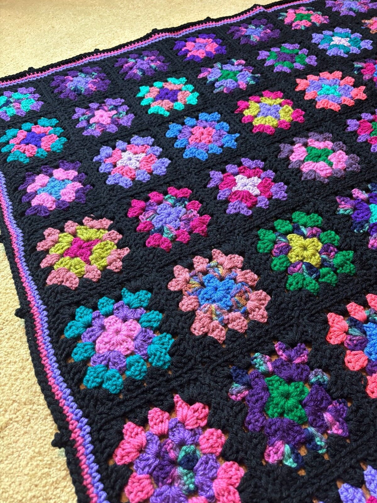 Rainbow Granny Squares Knit Handmade Crochet Afghan Blanket Throw Vintage 72x56