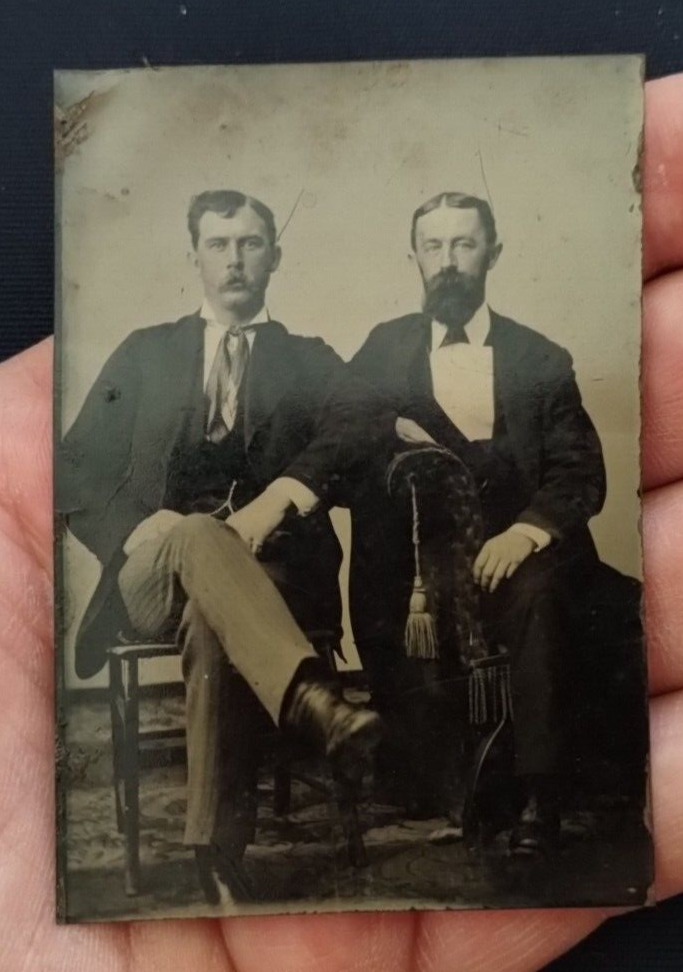 ANTIQUE TINTYPE TWO HANDSOME Men posing sitting Gay Interest