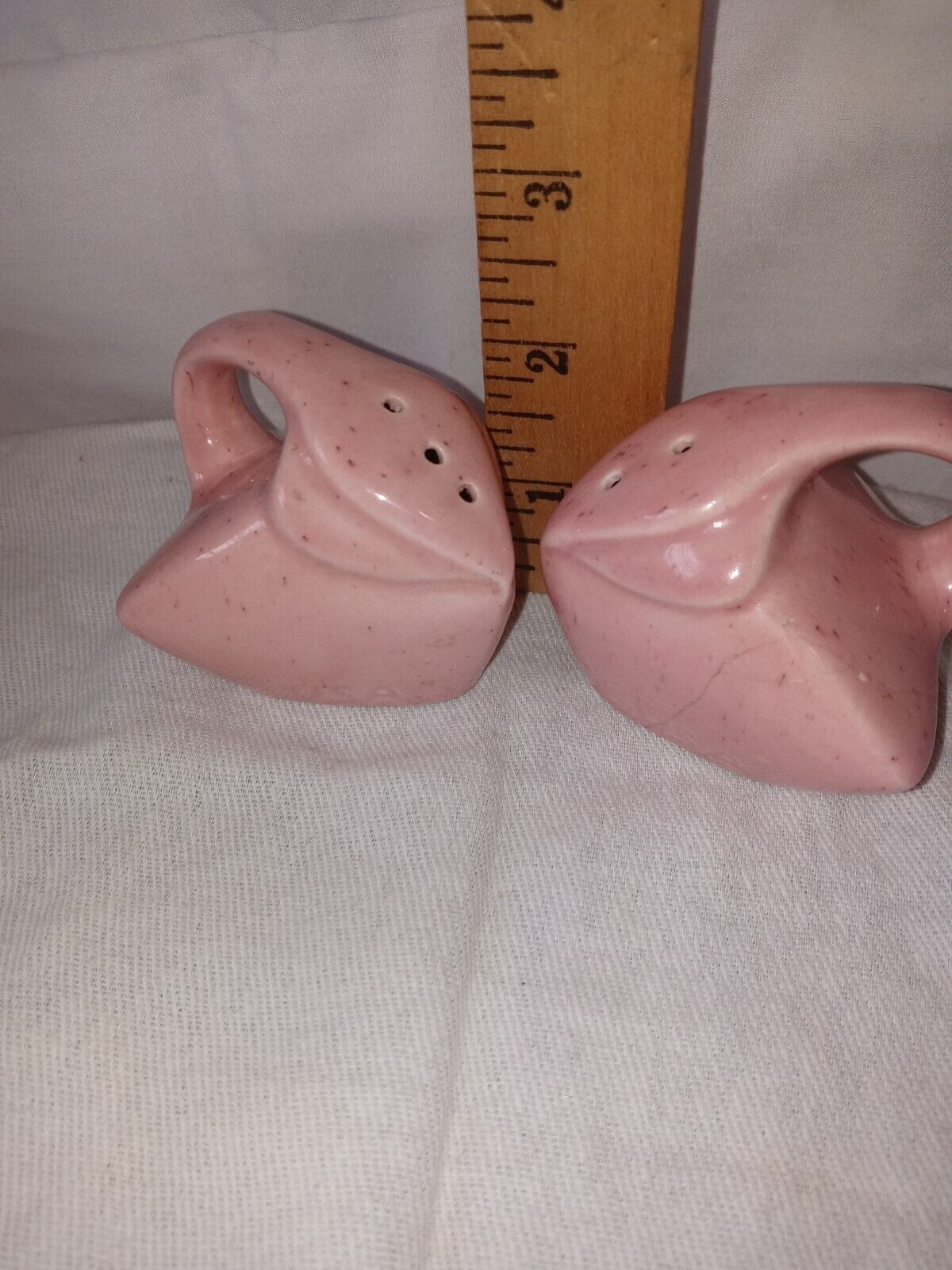 Vintage Pair Of Ceramic Pink Sharkers Irons 2.\