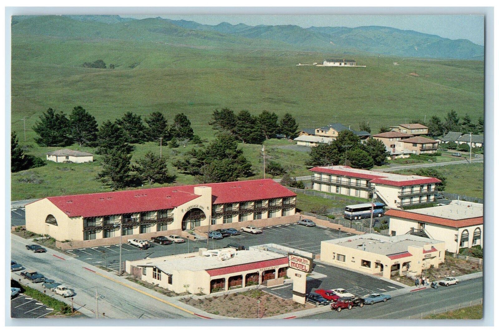 c1950\'s Carriage Inn Motel, San Simeon California CA Vintage Unposted Postcard