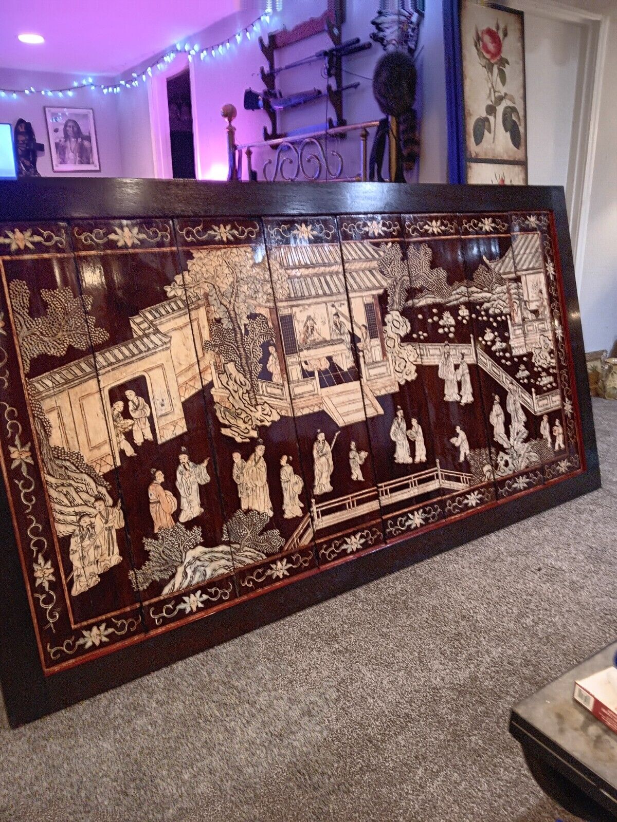 8 Panel Oriental 2 Sided Wooden Mural