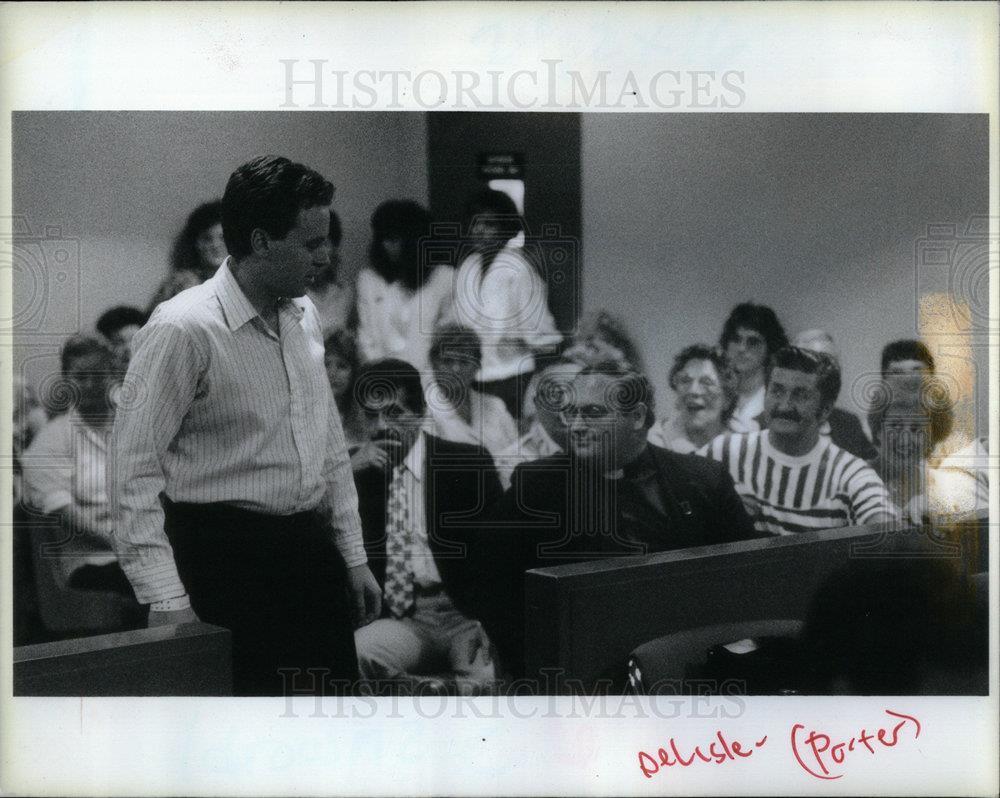 1989 Press Photo Lawrence DeLisle hearing - DFPD72659