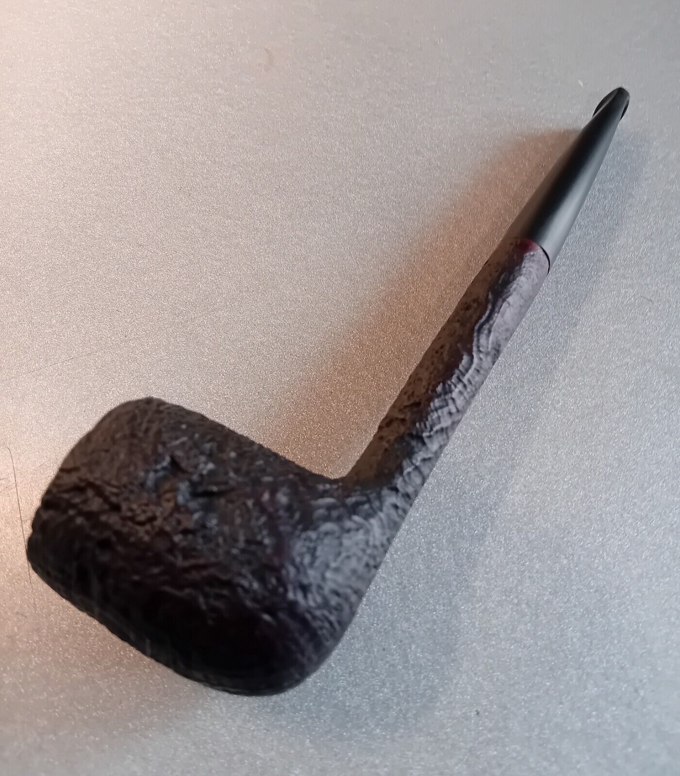 PETERSON CANADIAN RUSTICATED PIPE VINTAGE ANNI '80