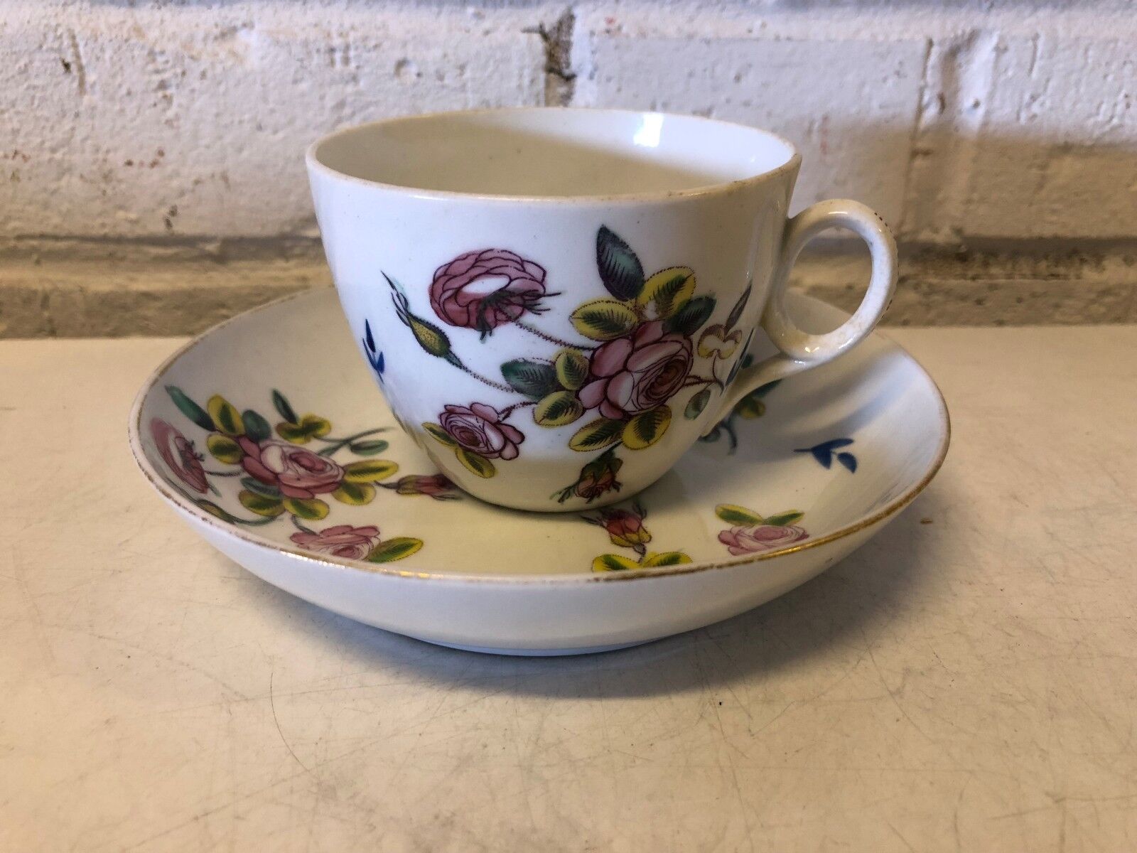 Antique 18th or 19th Century New Hall Porcelain Cup & Saucer Floral Decorations