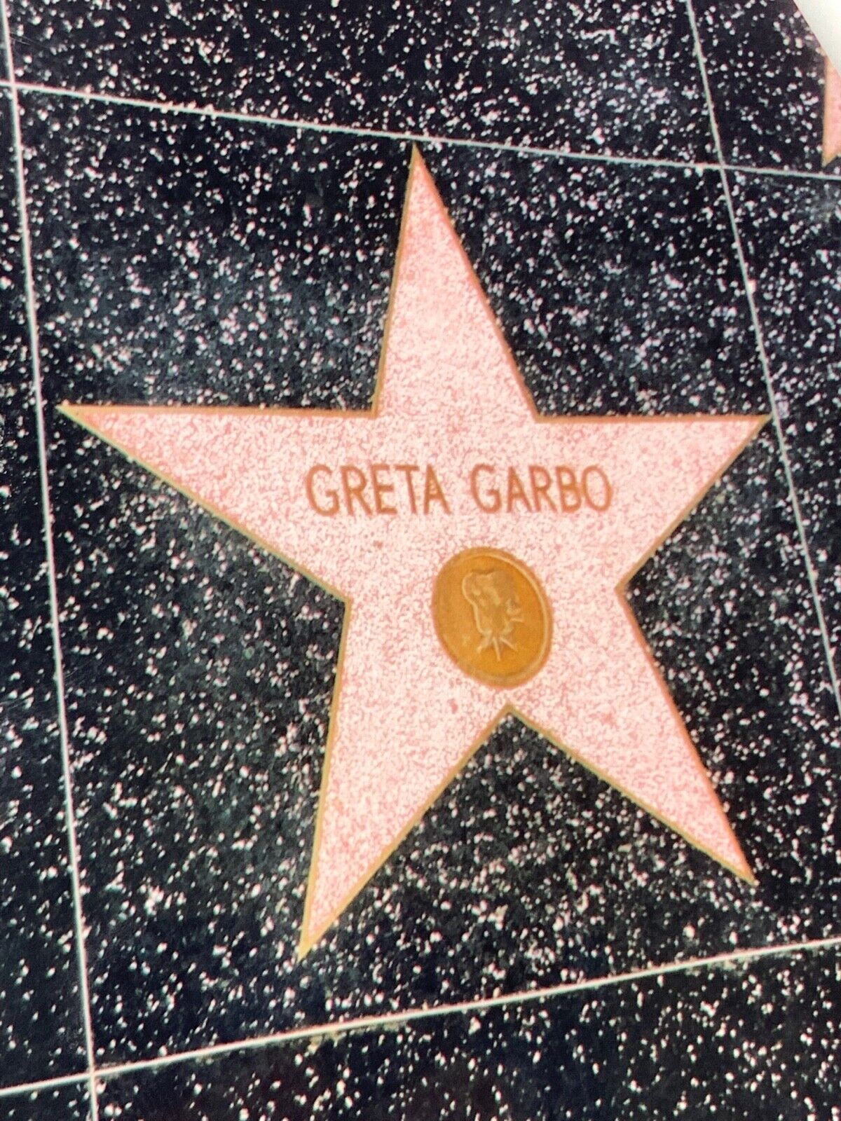 (AtC) FOUND PHOTO Photograph 4x6 Color Gretta Garbo Star Hollywood Walk Of Fame