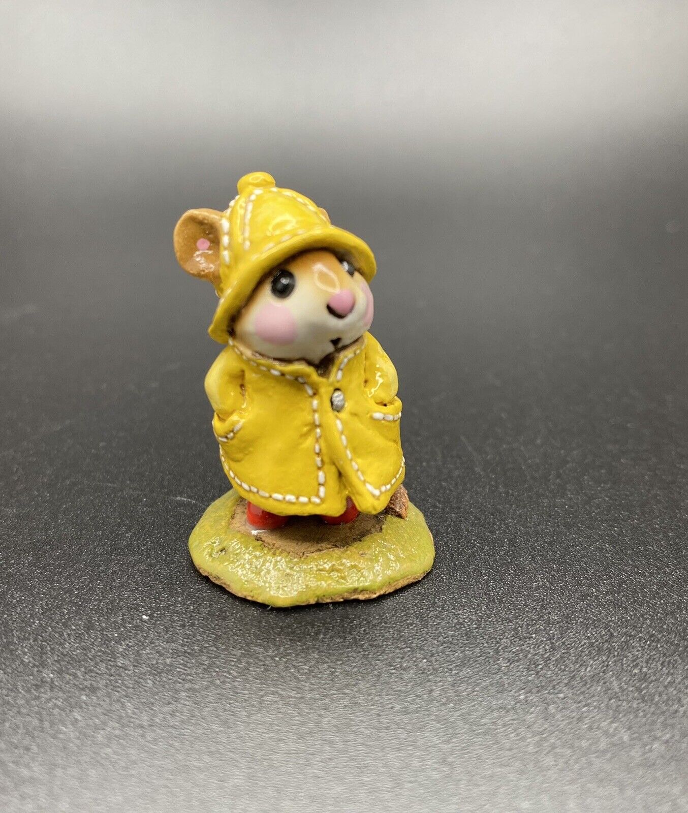 Wee Forest Folk April Showers Yellow Coat WFF Mouse M-180 1991