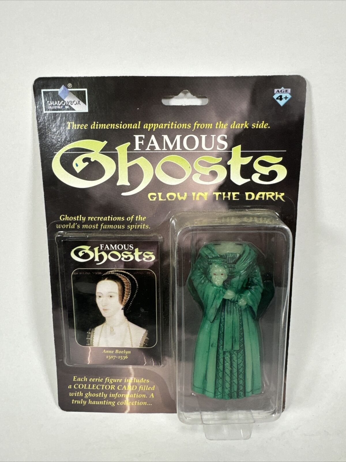 Anne Boelyn Queen of England Glow in the Dark Shadowbox Famous Ghosts NOC