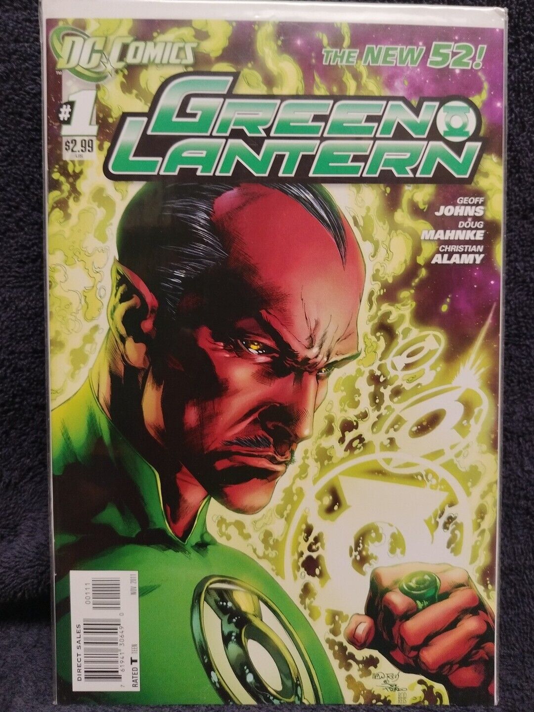 GREEN  LANTERN #1 The New 52 DC Comic Book. Higher Grade. Nice