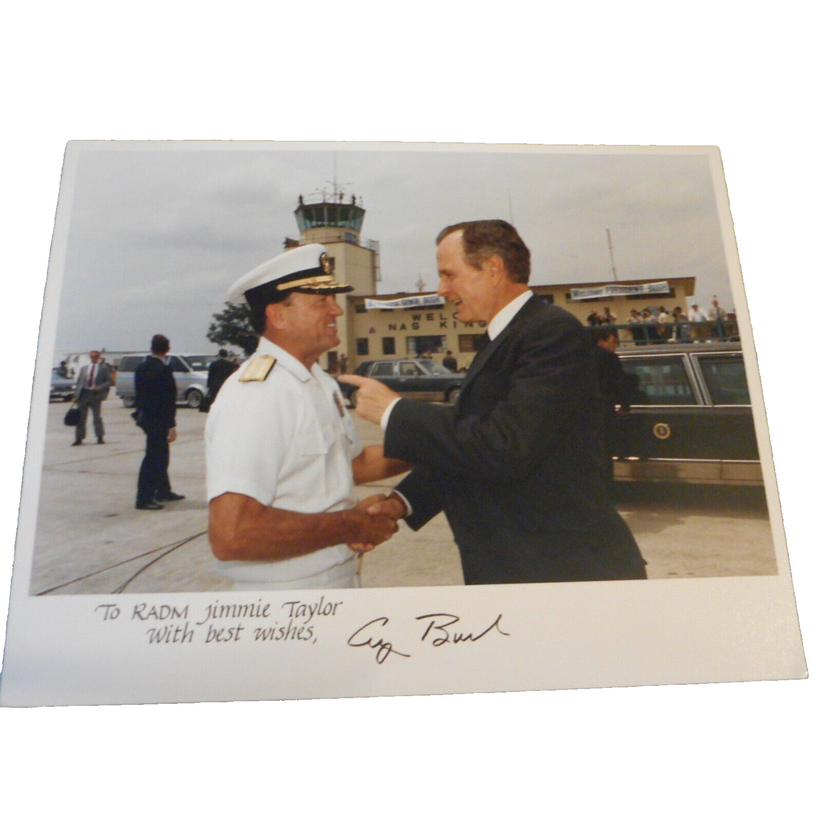 George Herbert Walker Bush 8x10 Signed Photo To Admiral J Taylor