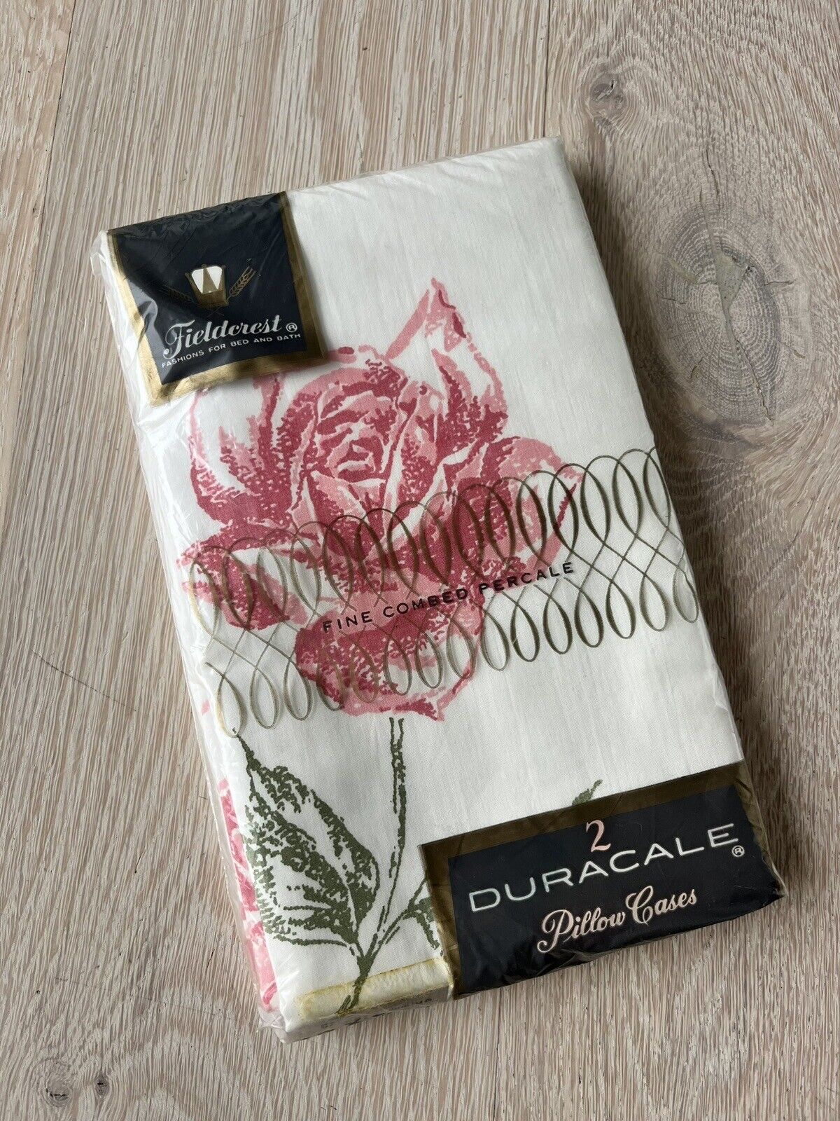 vintage Rose fieldcrest pillowcases Percale 42” x 38”