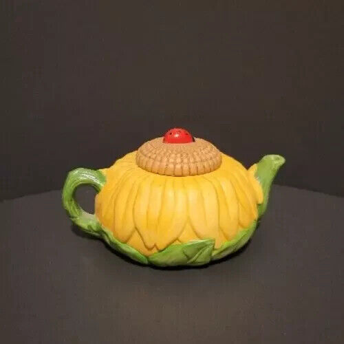 Avon Season Harvest 1995 Decorative Miniature Ceramic Teapot Sunflower Ladybug