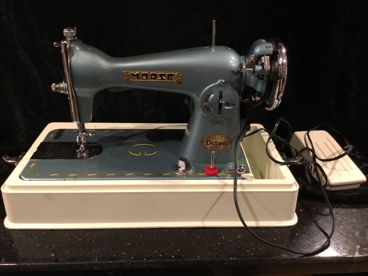 Morse Deluxe  200 All Metal Sewing Machine- Light Blue with Case with acessories