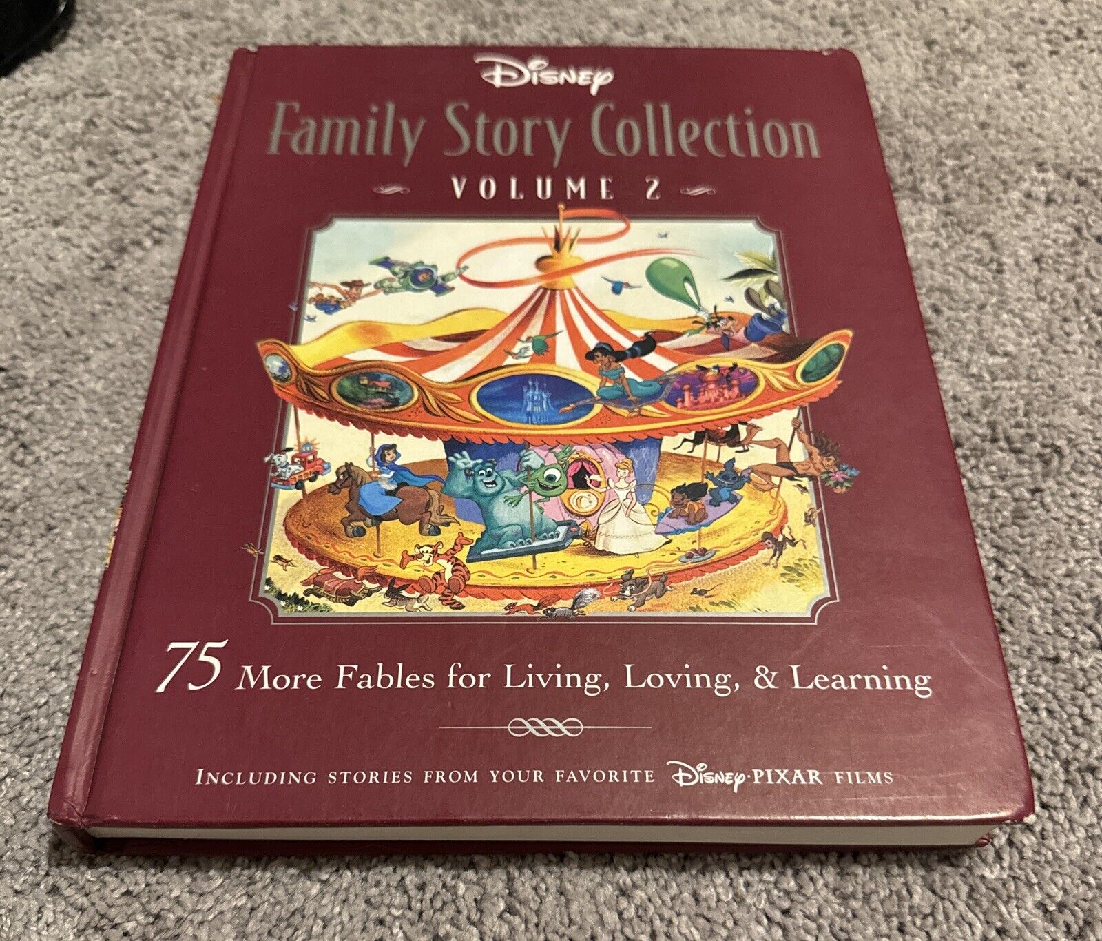 Book Disney Family Story Collection 75 Fables Volume 2