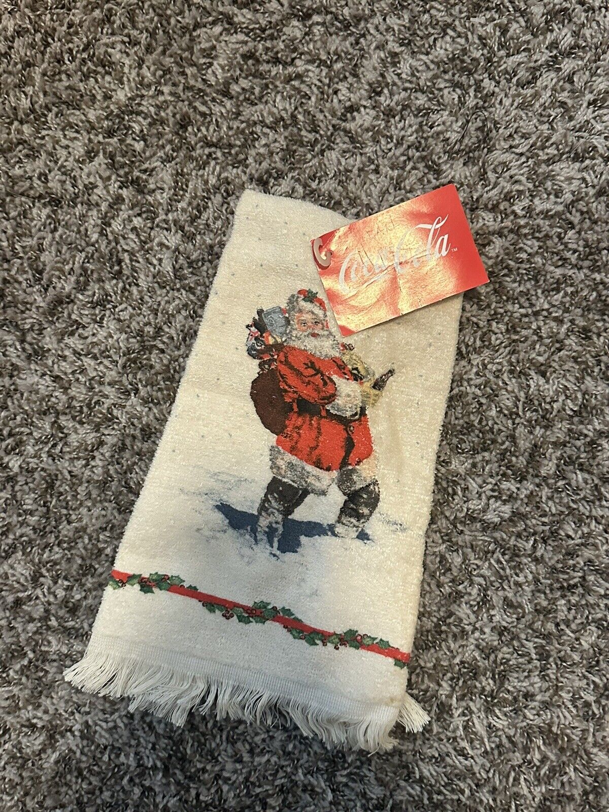 Vintage 1991 Coca-cola NEW WITH TAGS santa hand towel 91’ 1990’s vtg cocacola 