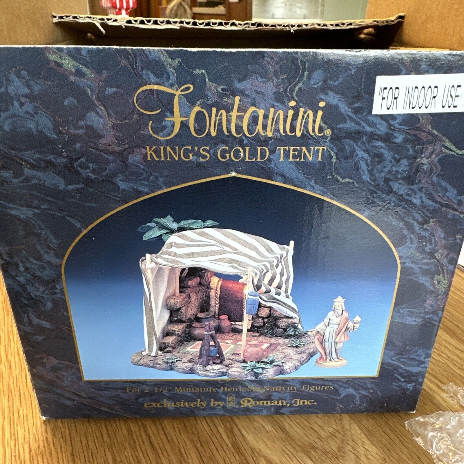 Fontanini Lighted King\'s Gold Tent #50264 in Original Box w/bonus figurine