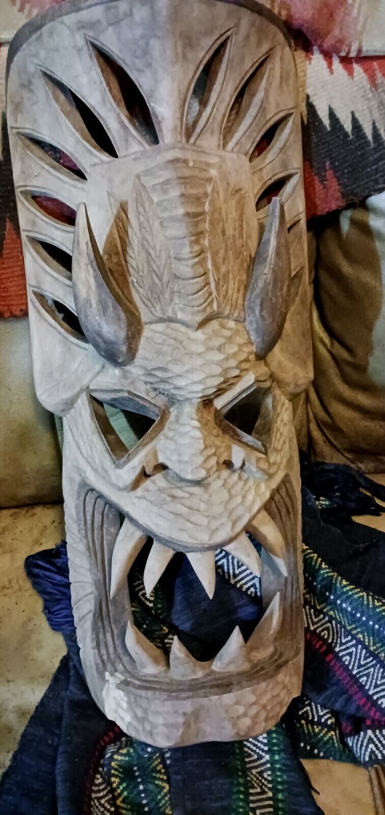 **AWESOME VINTAGE  LARGE WELL MADE FIJI  TIKI CARVED MASK DEMON WILD  **