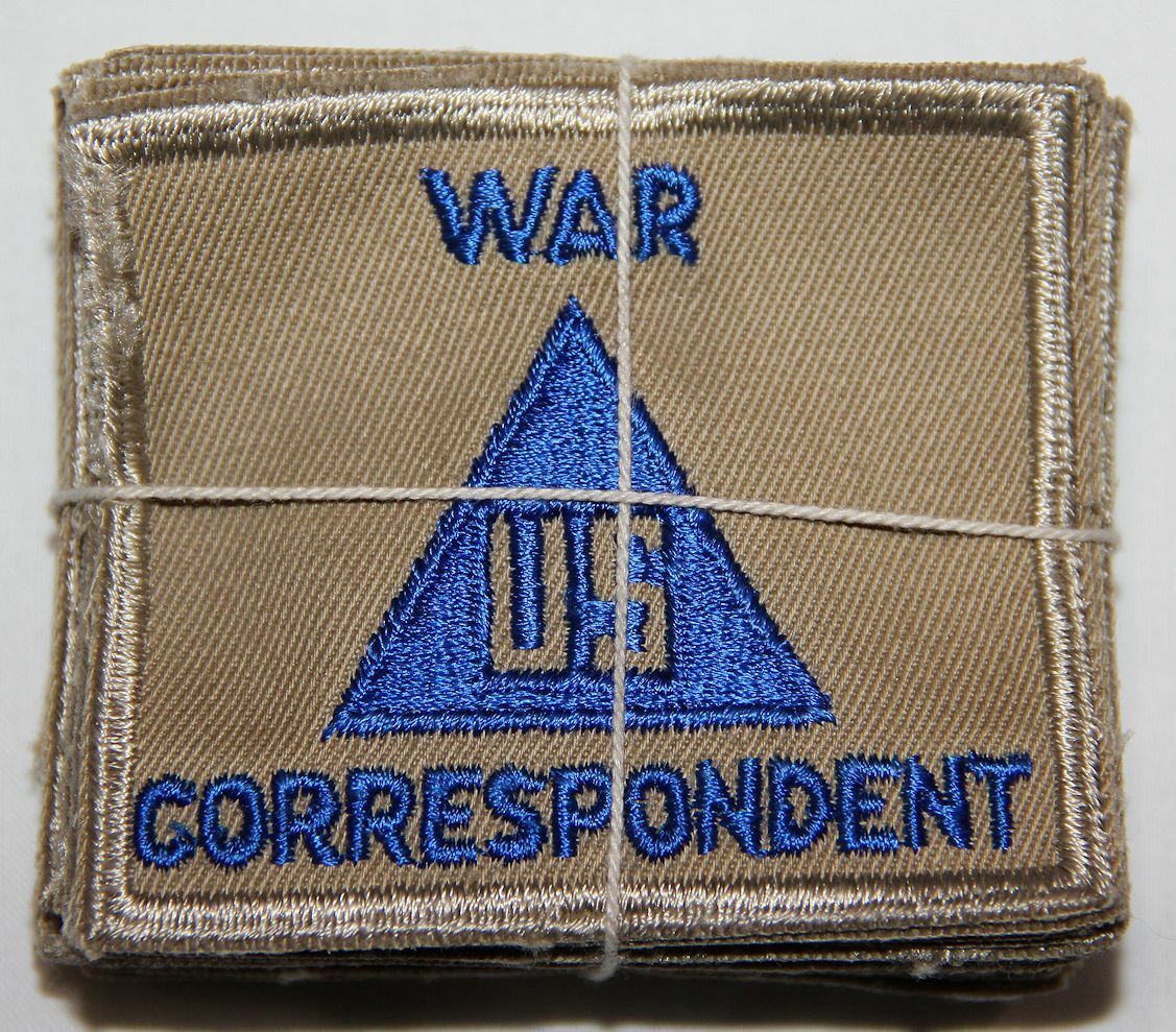 ORIGINAL BUNDLE OF 20 WWII WAR CORRESPONDENT PATCHES ON KHAKI TWILL, 1945 DATED