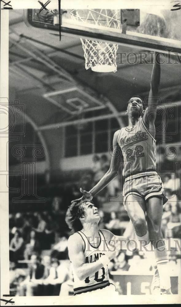 1975 Press Photo Brother Martin prep basketball player Rodney Montgomery