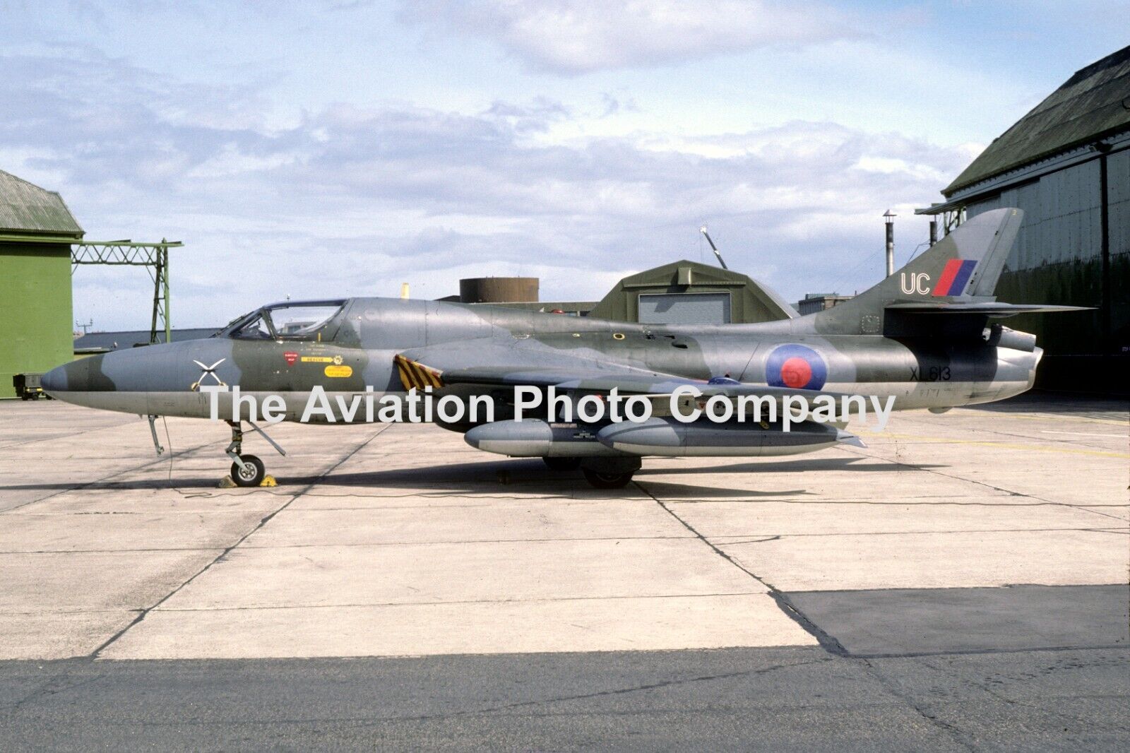 RAF 237 OCU Hawker Hunter T.7 XL613/UC (1985) Photograph