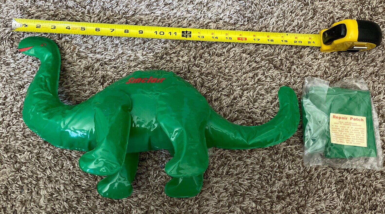 new in package sinclair oil gas gasoline company inflatable blow up dinosaur
