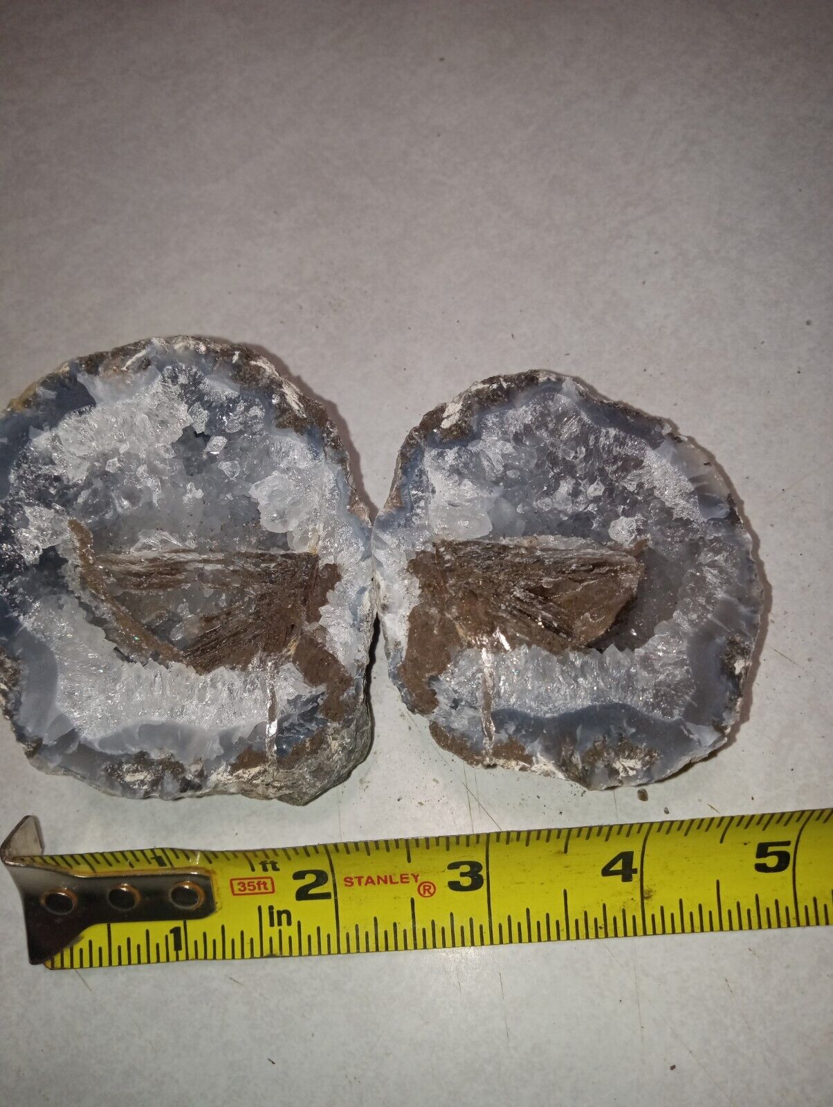 Calcite On Quartz Geode From Las Choyas, Chihuahua, Mexico 