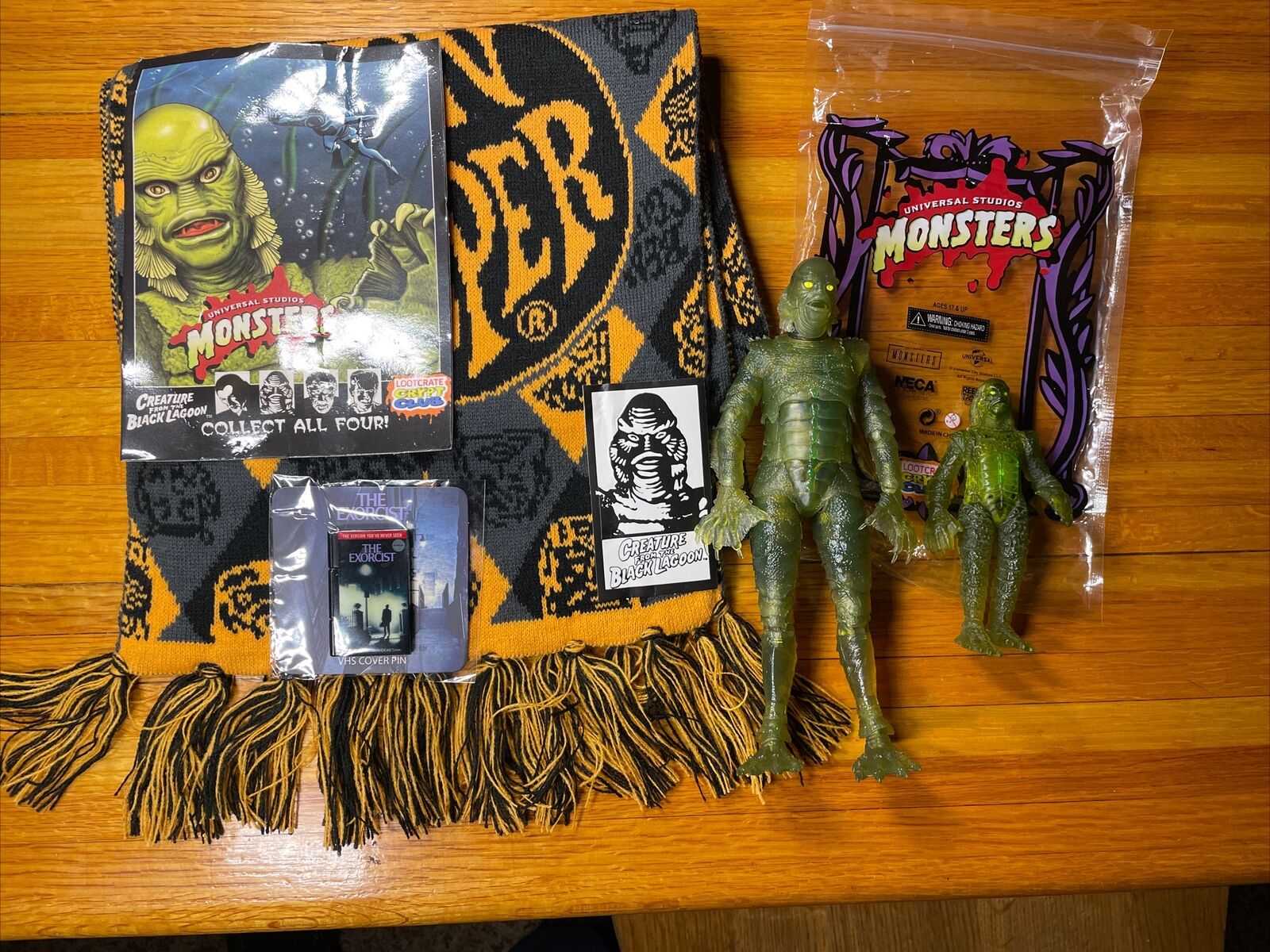 Universal Monsters Creature Black Lagoon Loot Crate Crypt Club & Original BK Fig