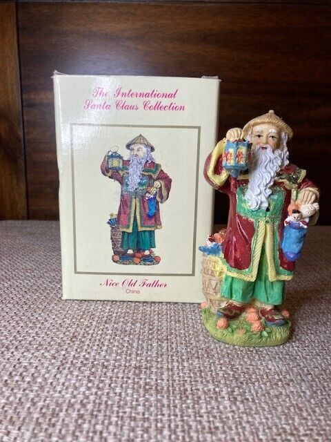 *Vtg* *Retired* International Santa Claus Collection Nice Old Father China SC23