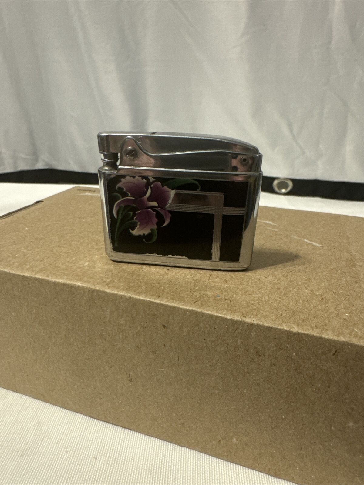 Ronson Adonis Vintage Lighter Newark NJ Purple Flower.Untested