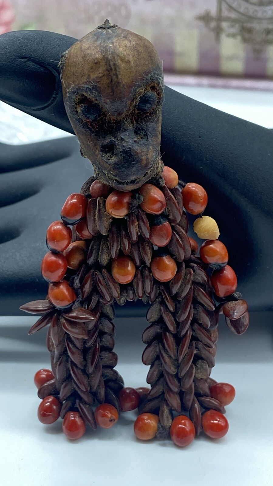 UNIQUE AMAZONIAN HUAYRURO GOOD LUCK SEED DOLL AMULET ??? ODDITY ESTATE FIND