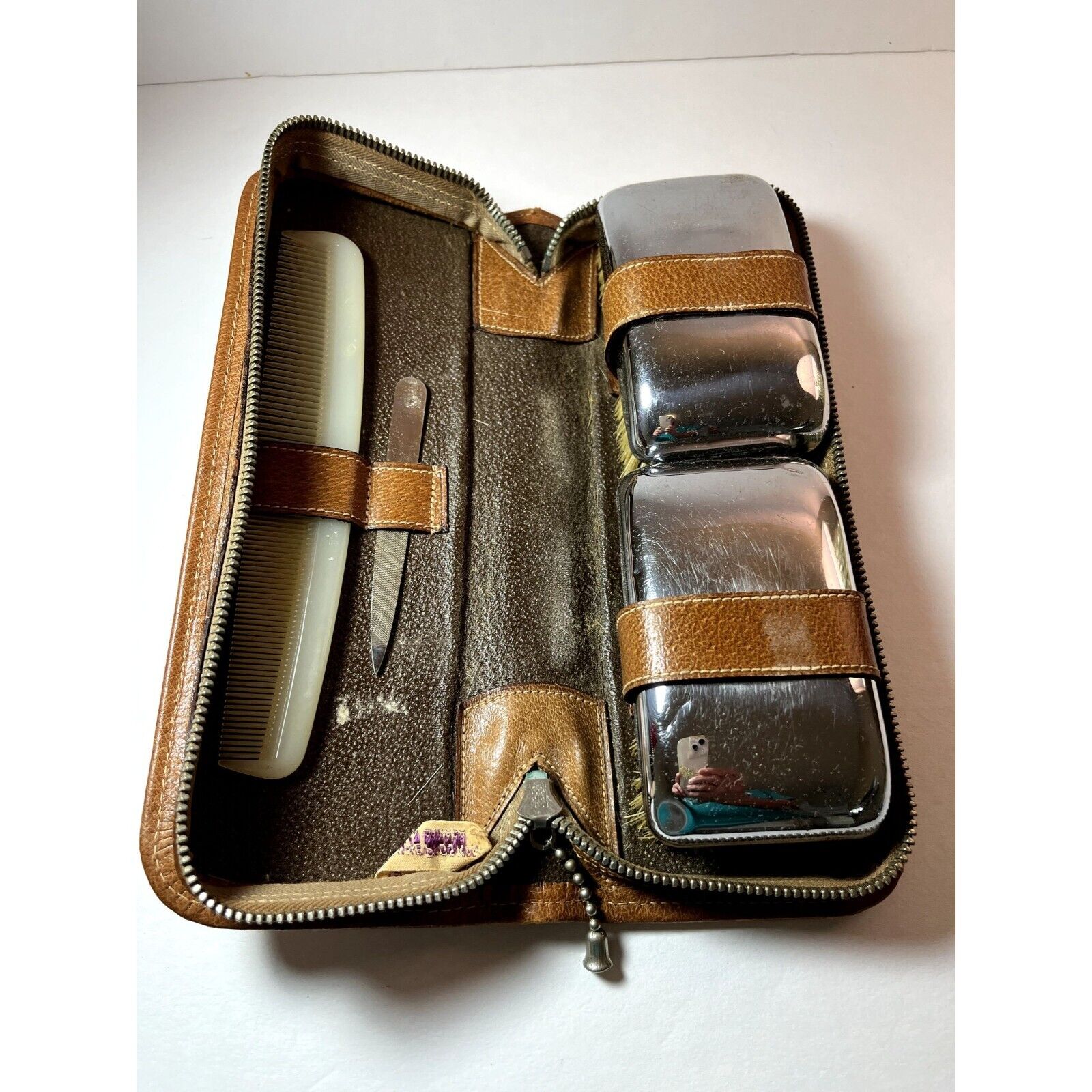 Vintage Mens Travel Grooming Brush Comb Kit Pigskin Leather Case