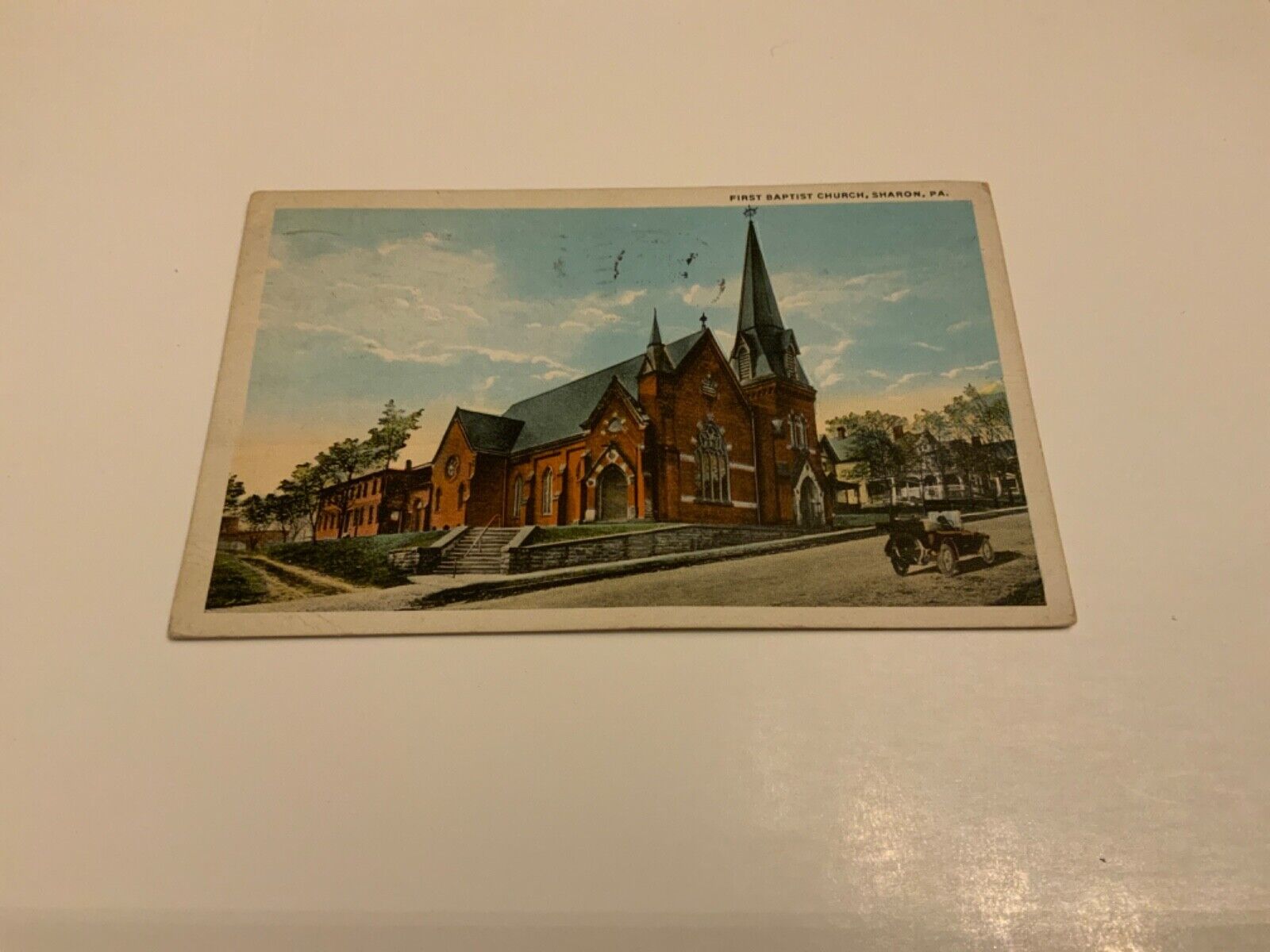 Sharon, PA. ~ First Baptist Church - Car - 1920 Antique Postcard