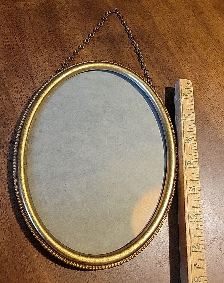 Old Victorian Style Oval Antique Gold Metal Frame With Hanging Chain 8 X 6\