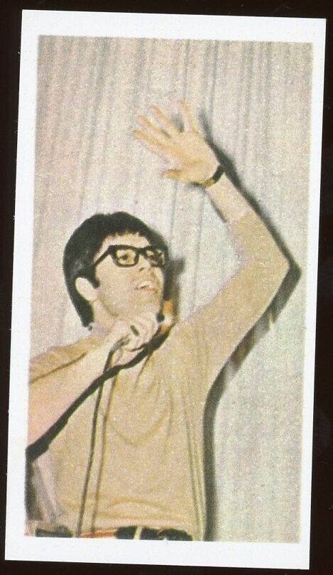 1969 Lyons Maid Pop Stars #33 Cliff Richard Card *d2