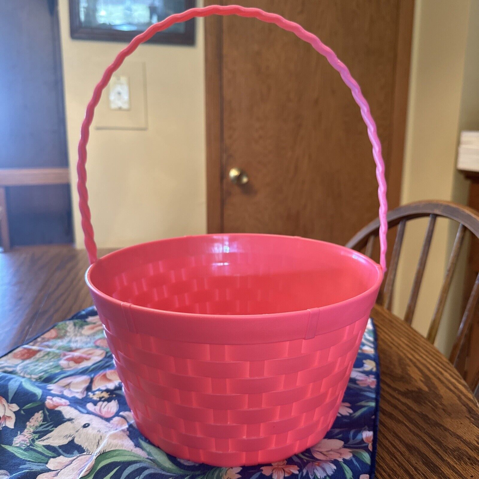 Larger Vintage Plastic Easter Basket, Bucket, Bright Pink 10\