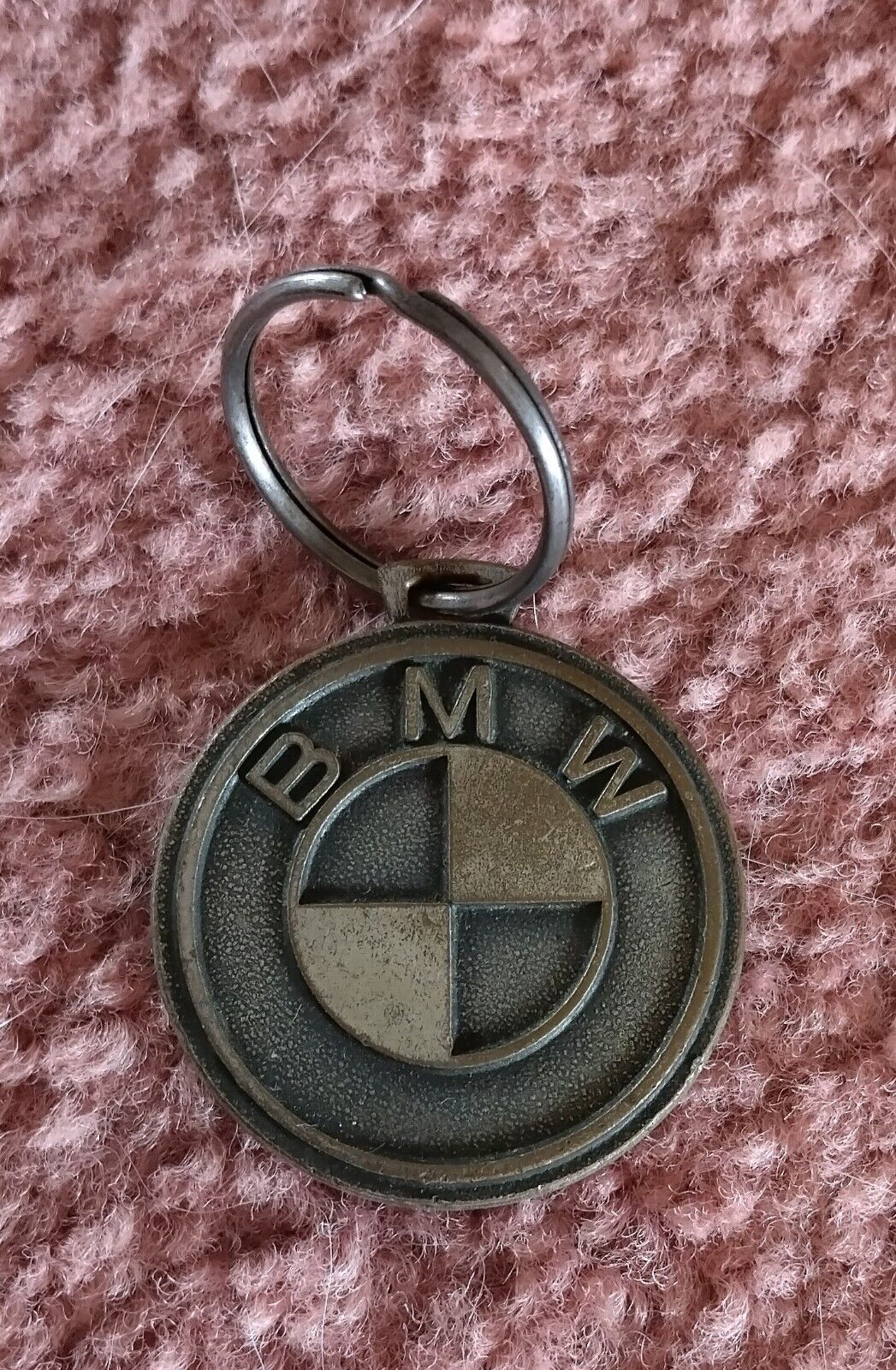 Vintage BMW Logo Metal Keychain