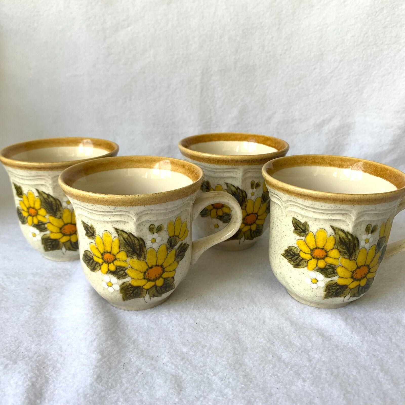 Mikasa Sunny Side Mugs Coffee Tea Daisies Vintage Set of 4 Sunflower Japan