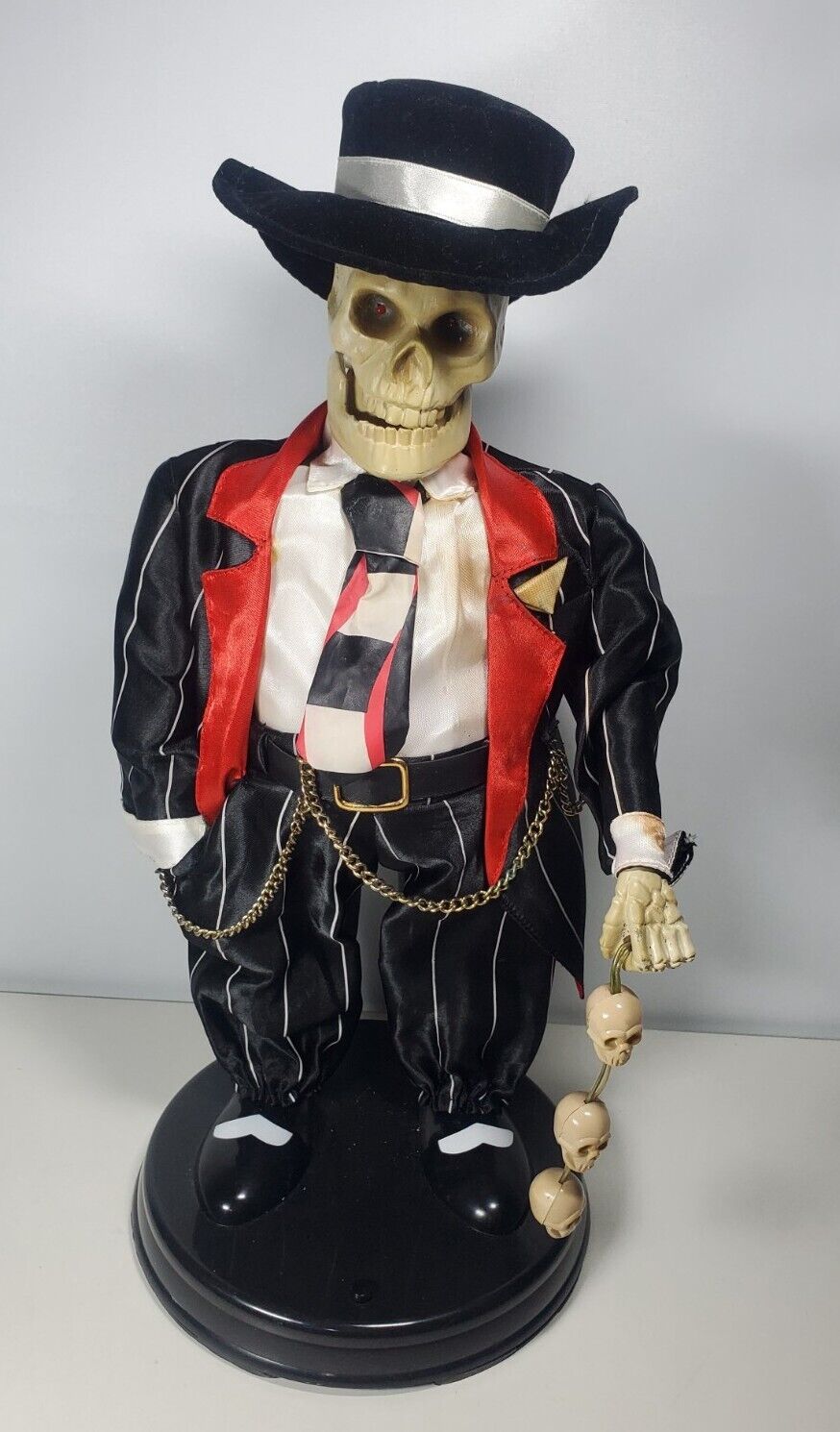 Vintage Gemmy Animated Singing Dancing Gangster Zoot Suit Skeleton