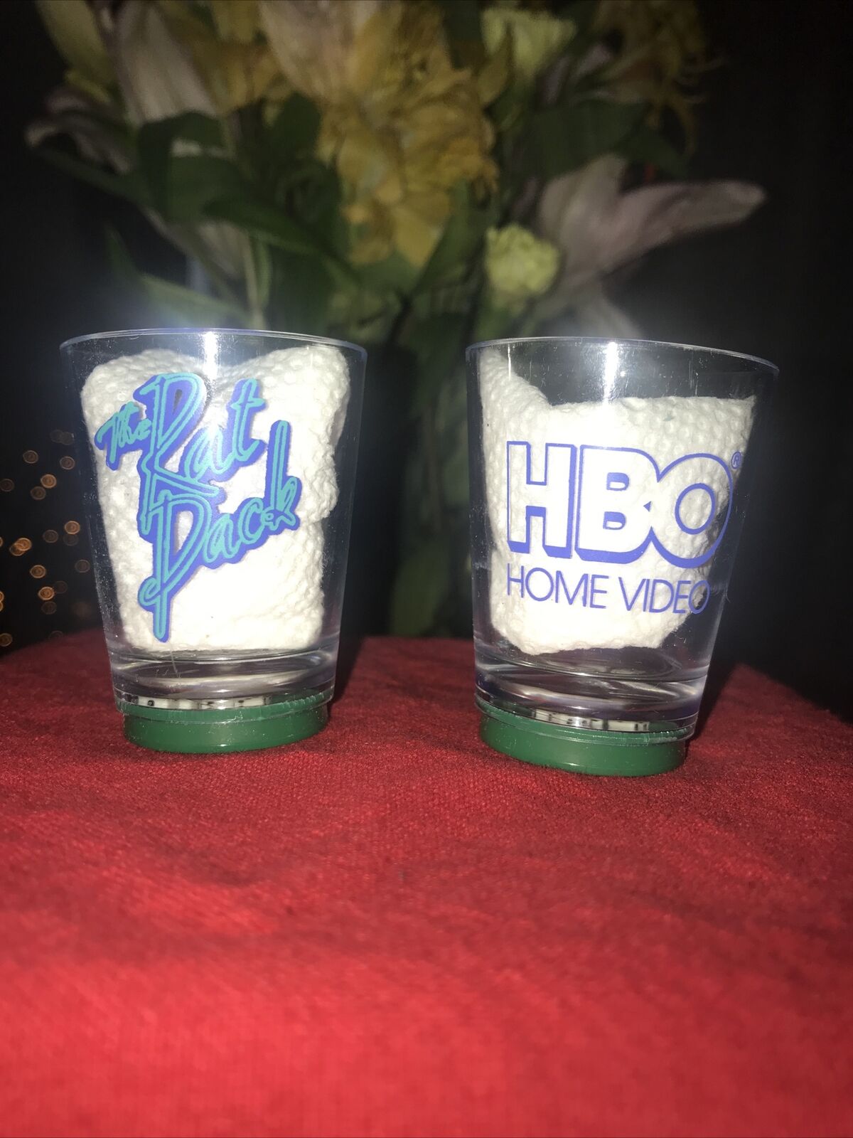 1- THE RAT PACK HBO HOME VIDEO PROMOTIONAL SHOT GLASS w/ TINY CRAPS DICE INSIDE