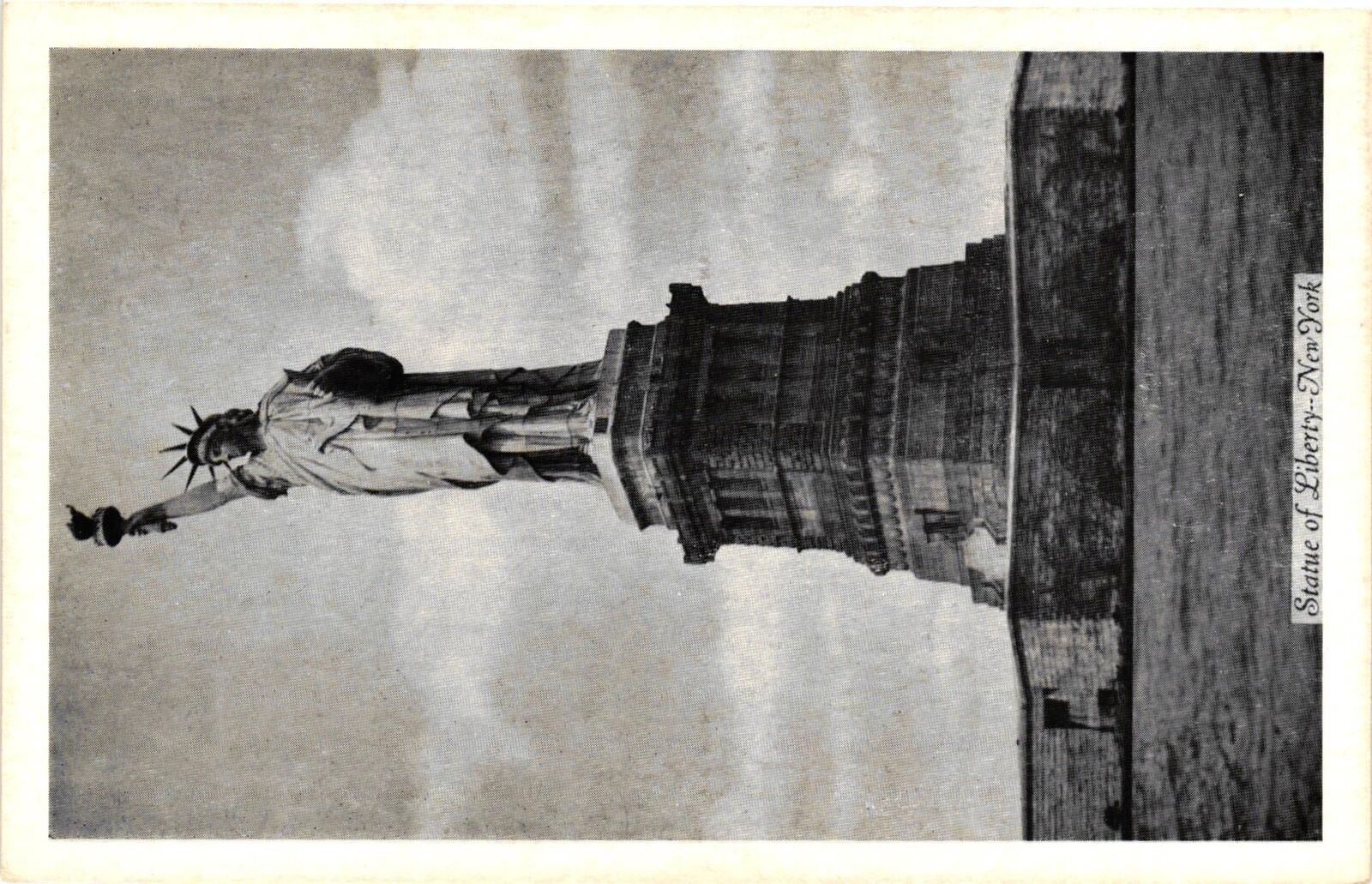 Vintage Postcard- Statue of Liberty, New York. 1960s