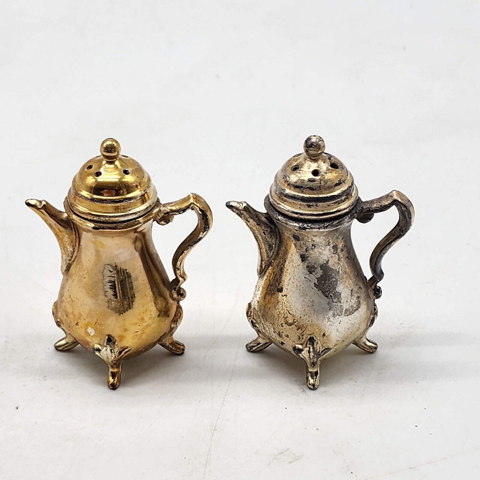 Silver Plated Teapot/Coffee Pot Salt & Pepper Shakers Pre-owned  